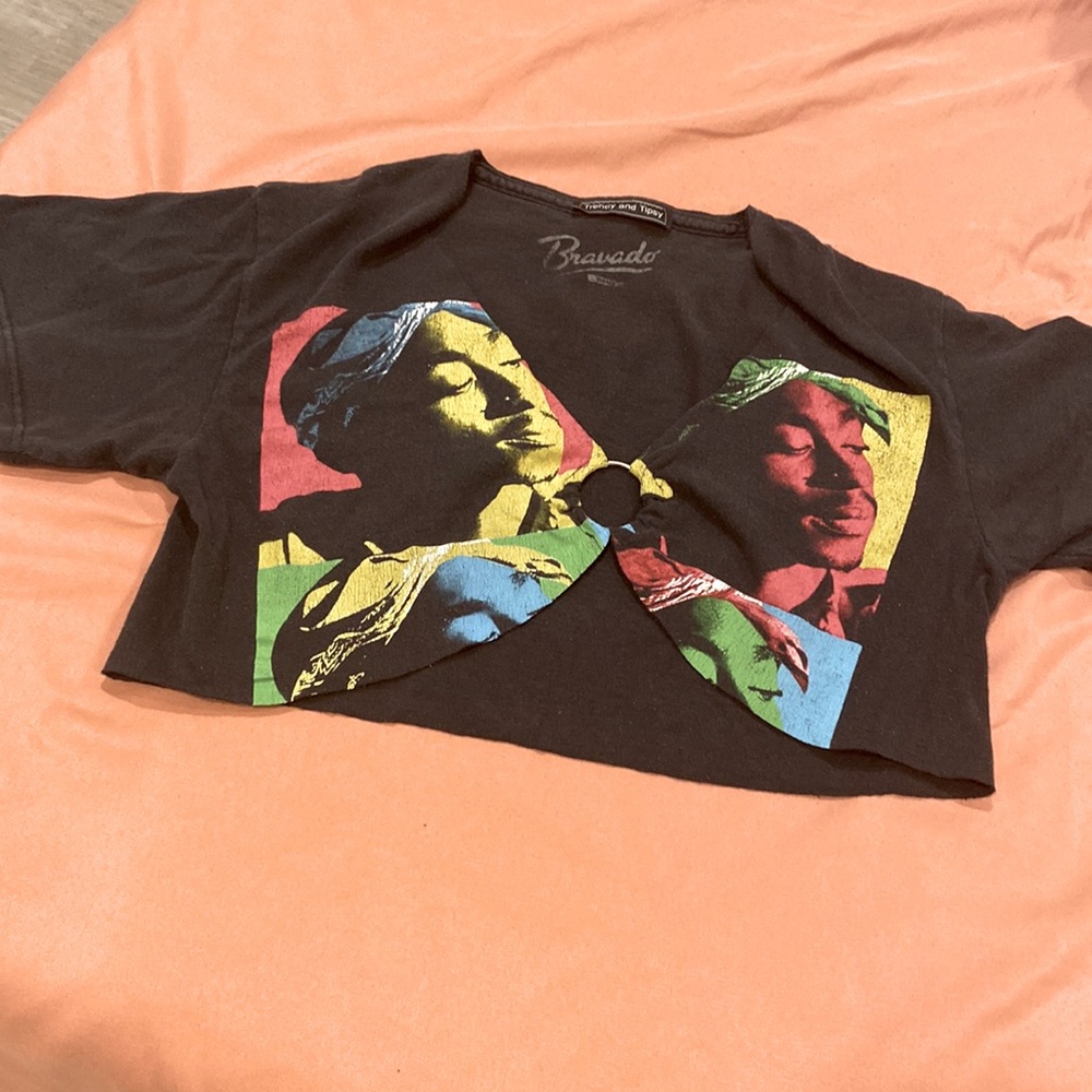 2pac crop top